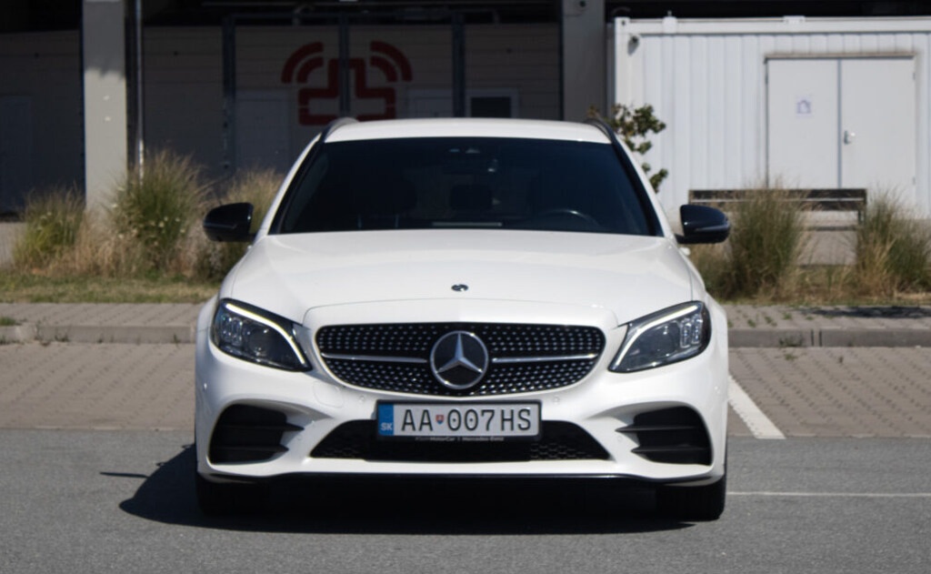 Mercedes-Benz C 200 Combi z roku 2020 - 2