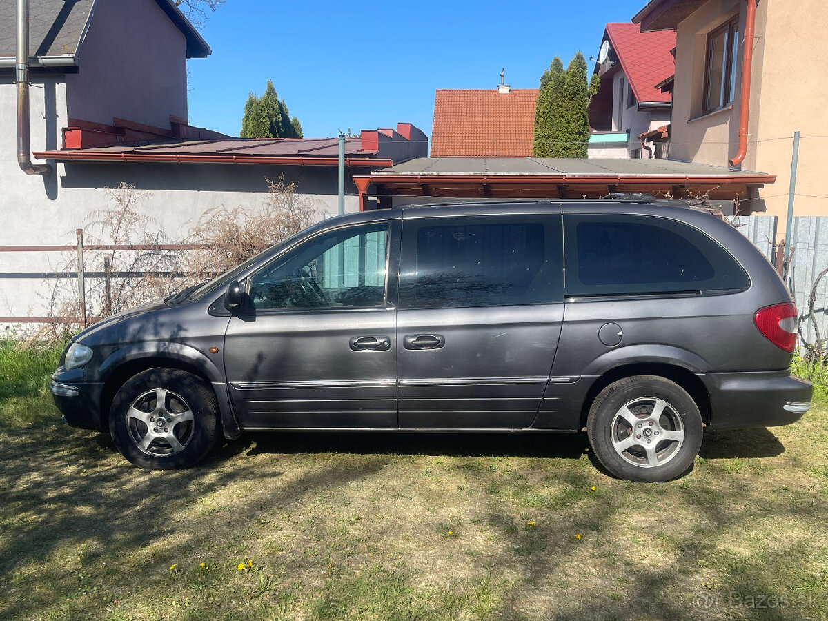 Chrysler Voyager 2,8 - 2