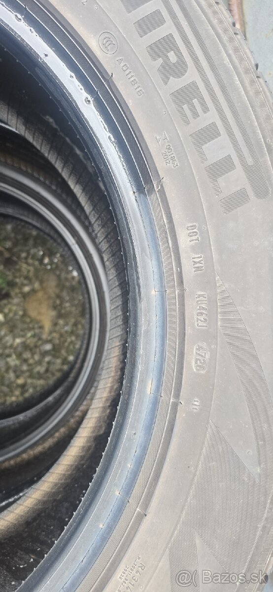 255/60 R20 - 2