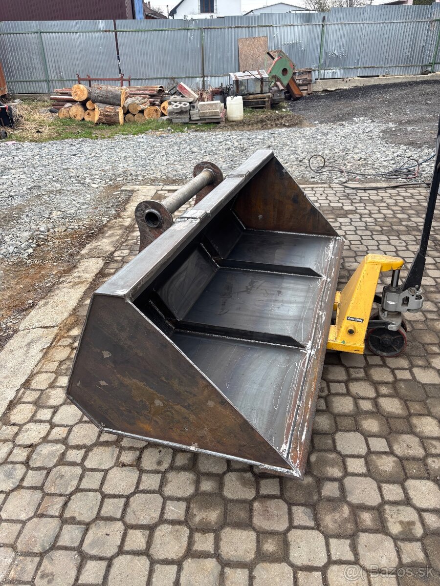 Lyzica manitou - 2