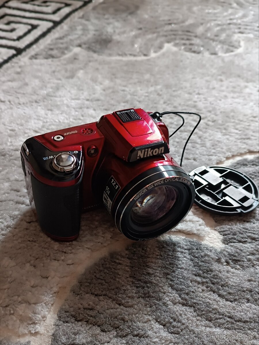 Nikon CoolPix - 2