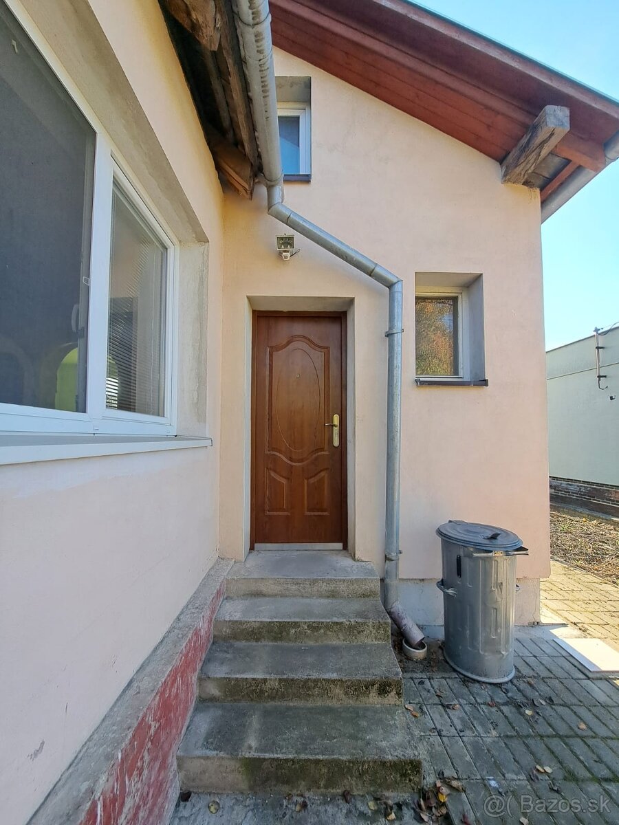REZERVOVANÉ Predám rodinný dom - 2