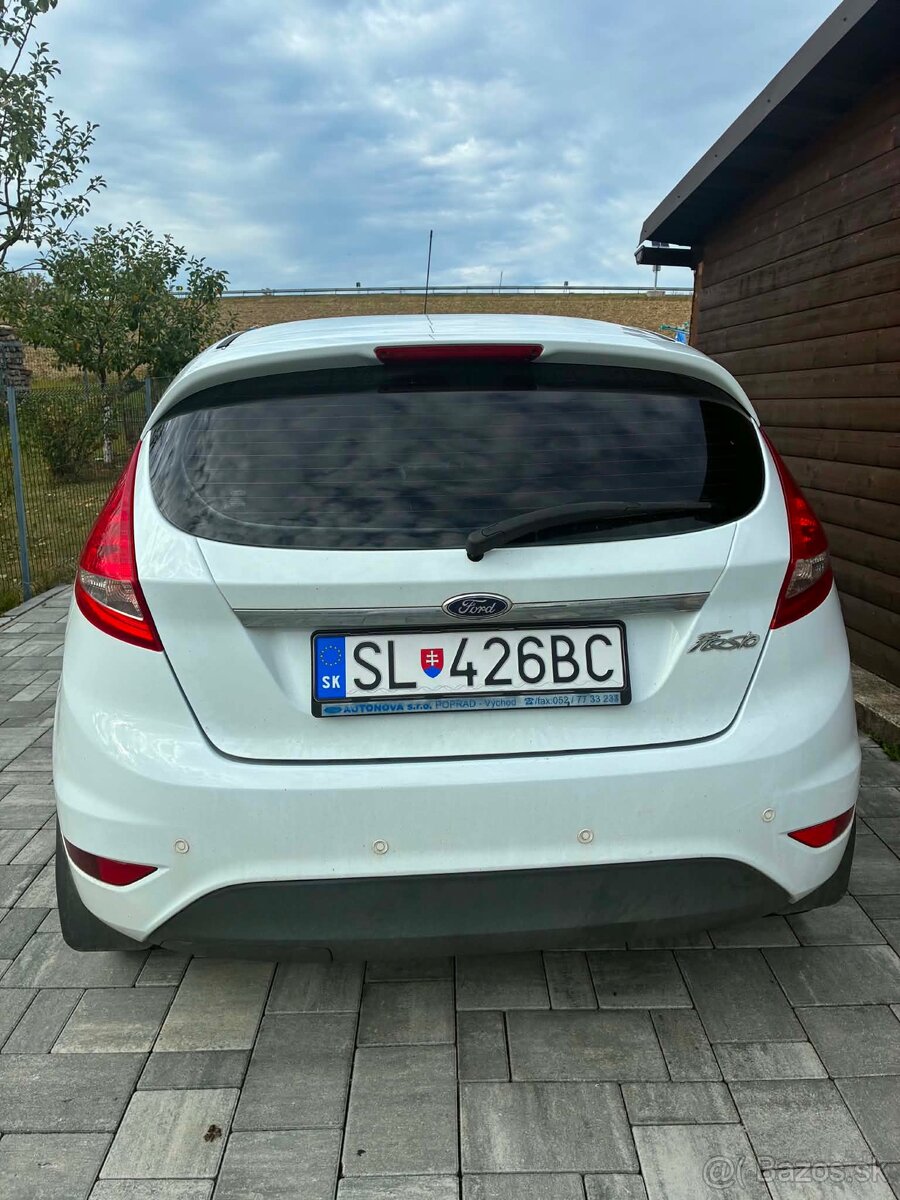 Ford fiesta - 2