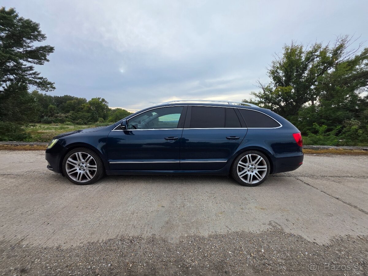 ŠKODA SUPERB 2FL COMBI L&K 2.0TDI DSG - 2