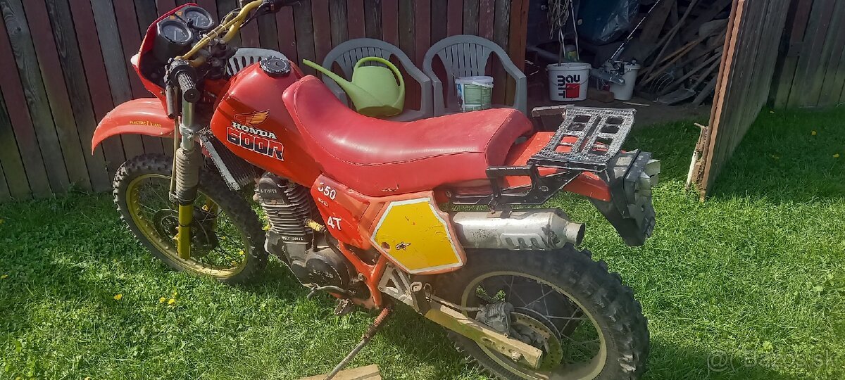 Aprília 350