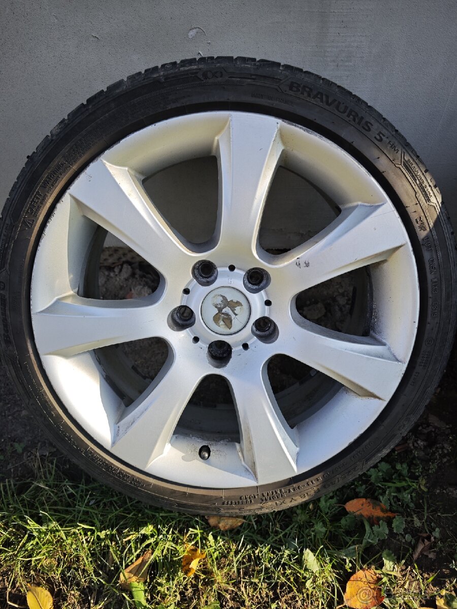 BMW R18 225/40 Y XL Barum bravuris 5HM 2019 - 2