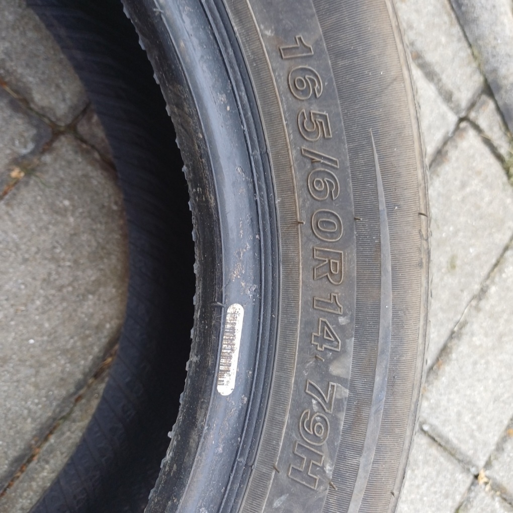 Predám pneumatiky r14 - 2