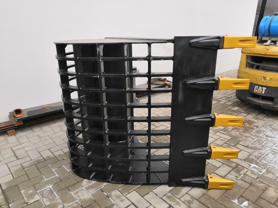 Triediaca lyžica preosievacia lopata na rôzne bagre - 2