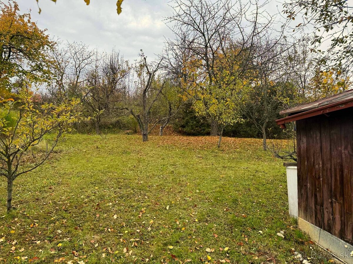 Stavebný pozemok nad Dubčekovou ulicou - 2