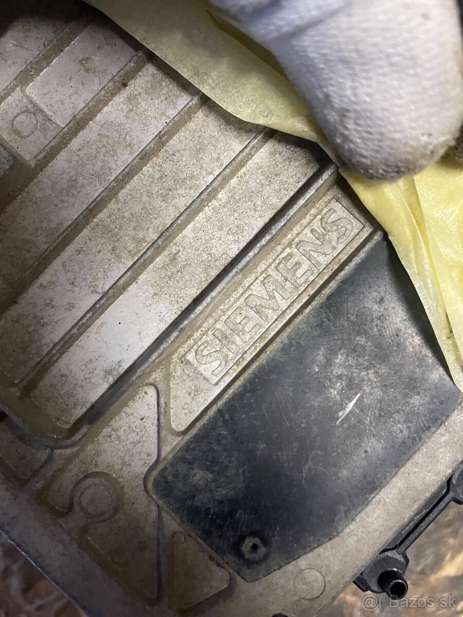 Riadiaca jednotka Siemens Škoda Felicia 1.3 MPI 50 kW - 2