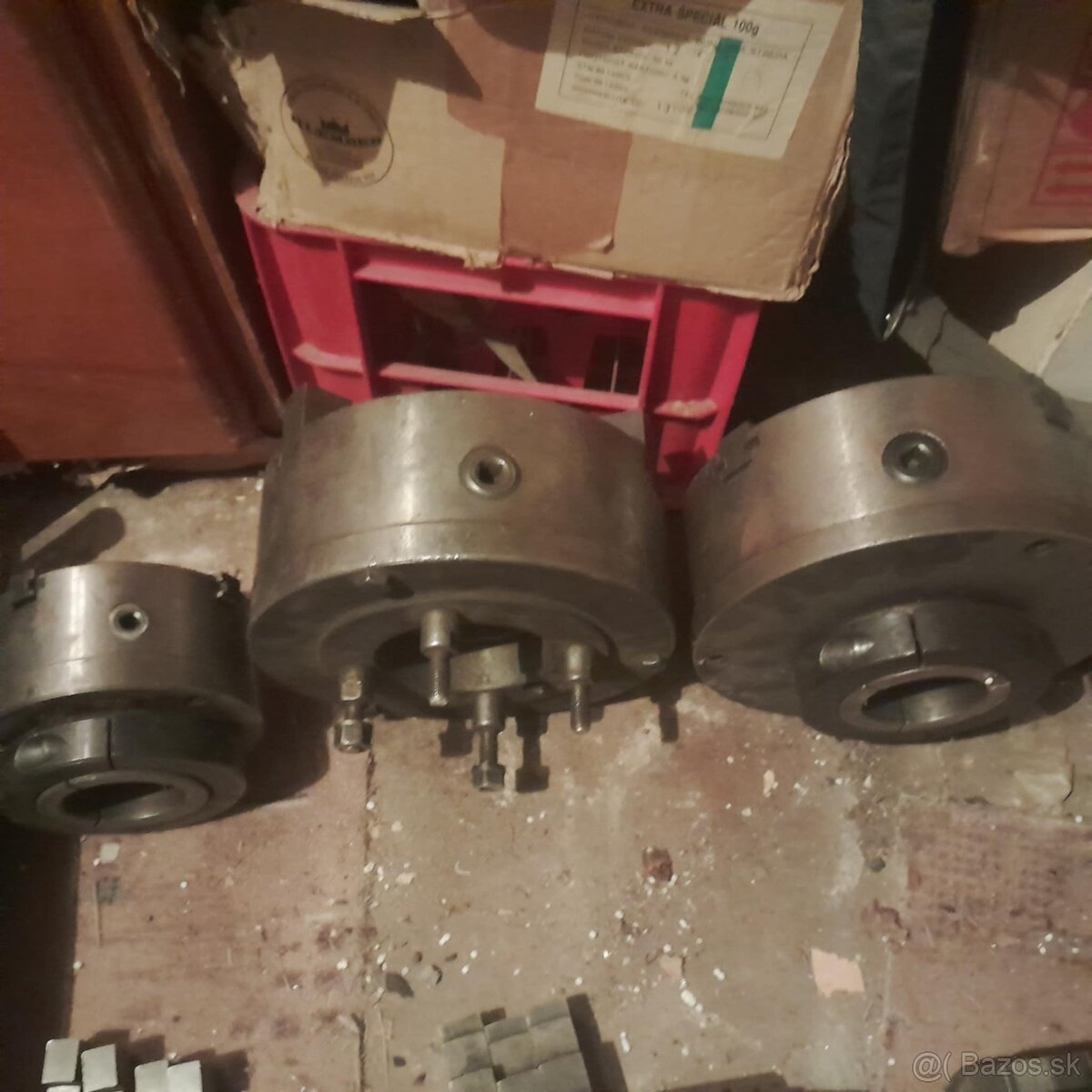 Sklucovadla TOS s prirubou - 2