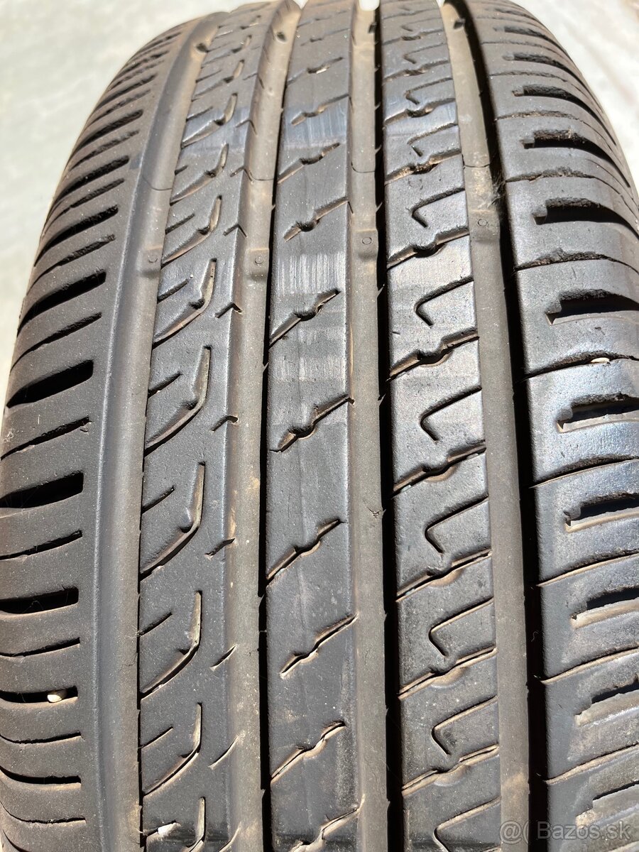 205/60R16 letné - 2