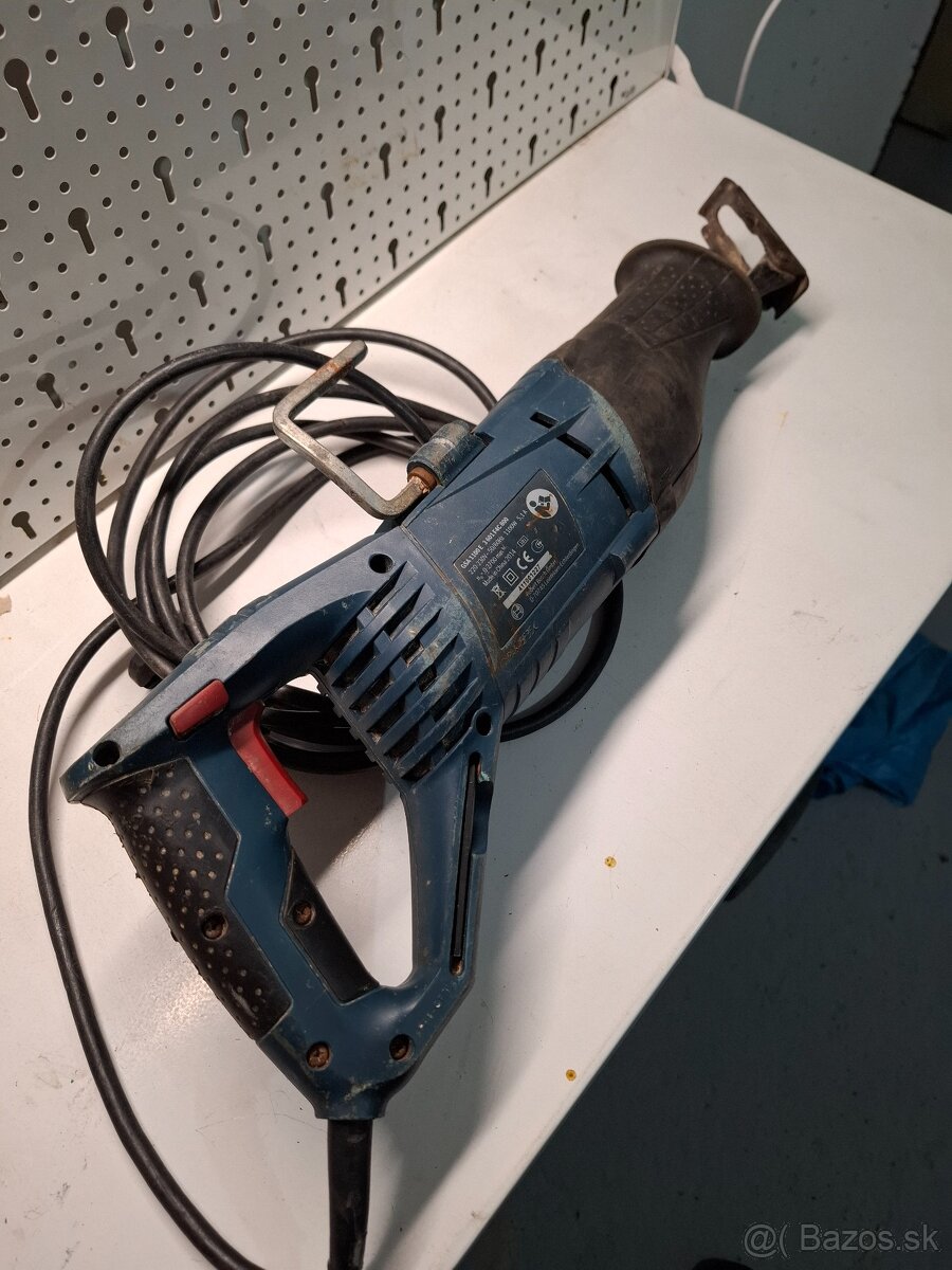 Chvostova píla bosch gsa 1100e - 2