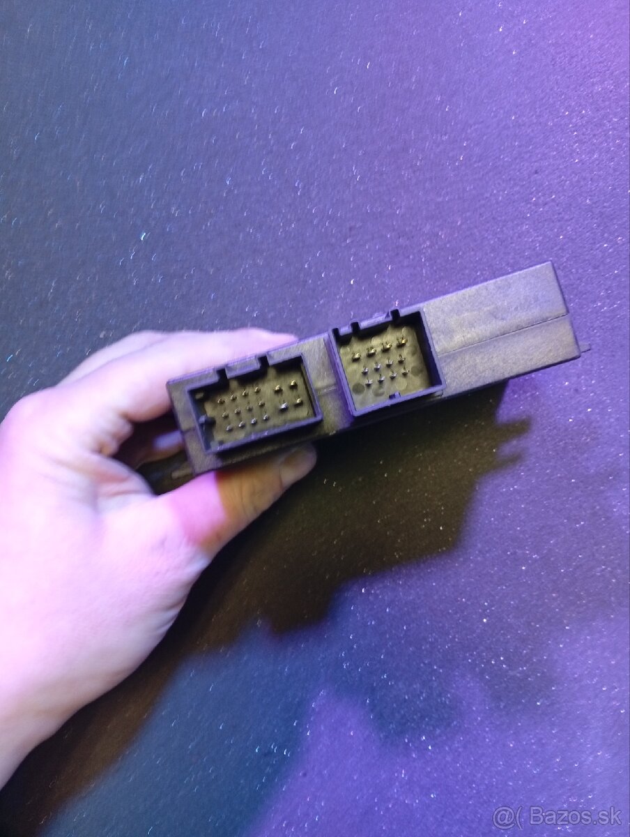 Riadiaca jednotka ťažného zariadenia. - 2