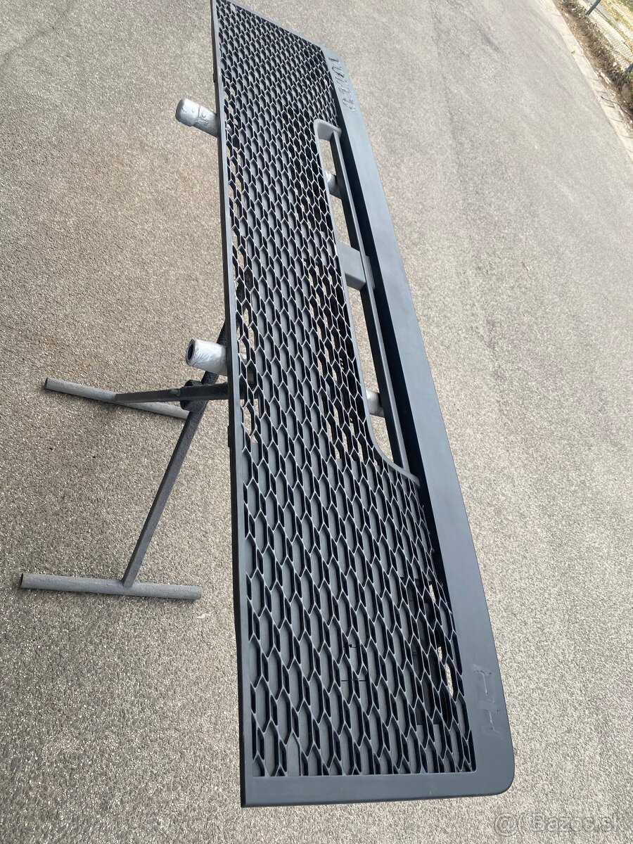 Volvo FH4 maska grill - 2