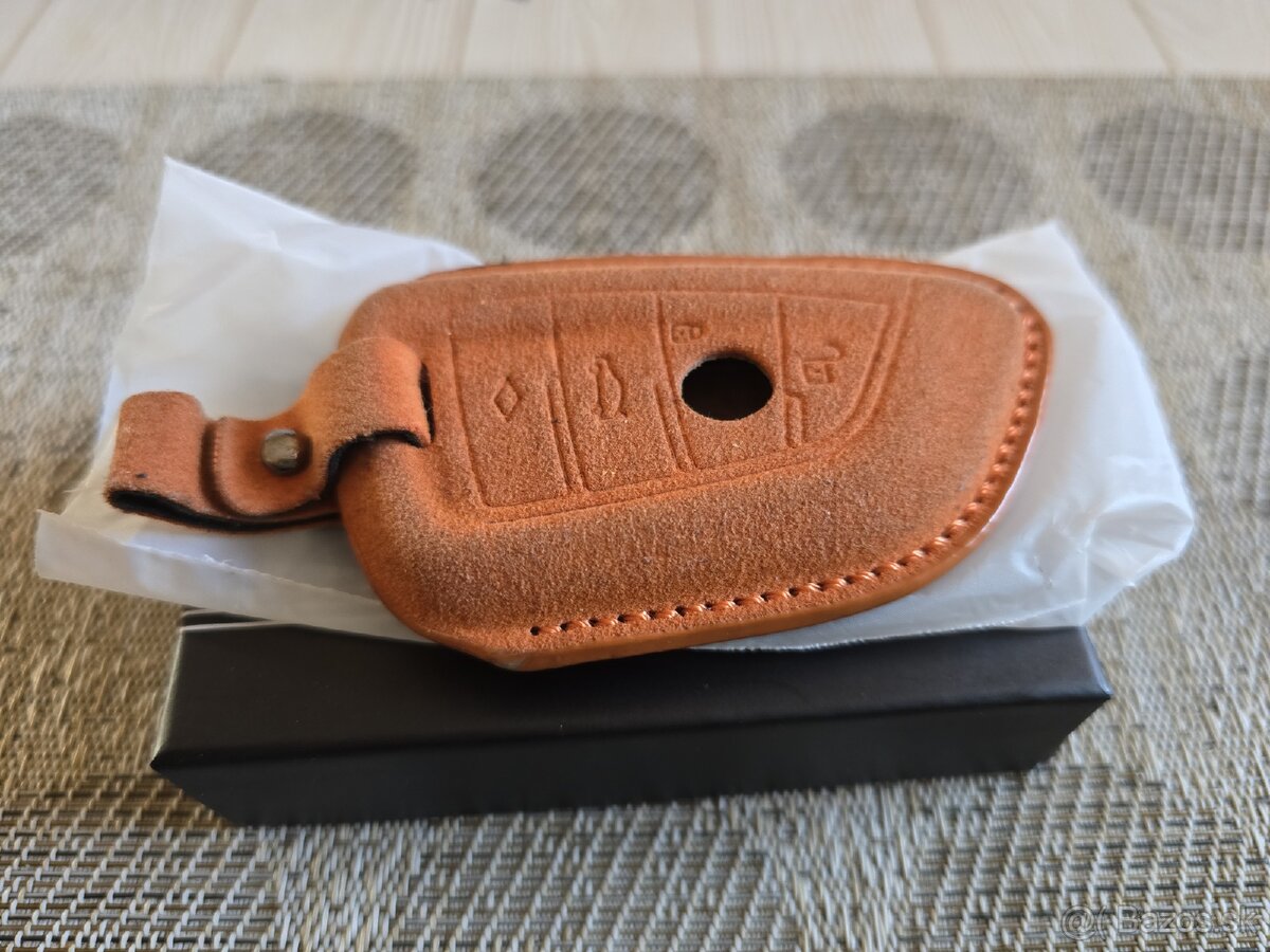 Predám kryt na kľúč BMW G20/G21 - Oranžová alcantara ️🧡
- 2