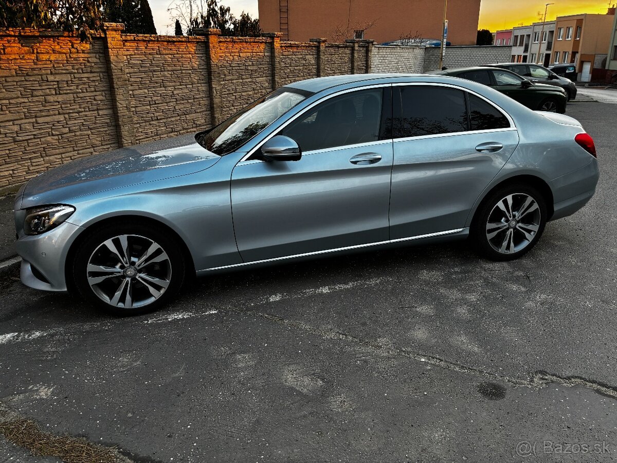 Predám Mercedes-Benz C220d 4matic 2017 - 2