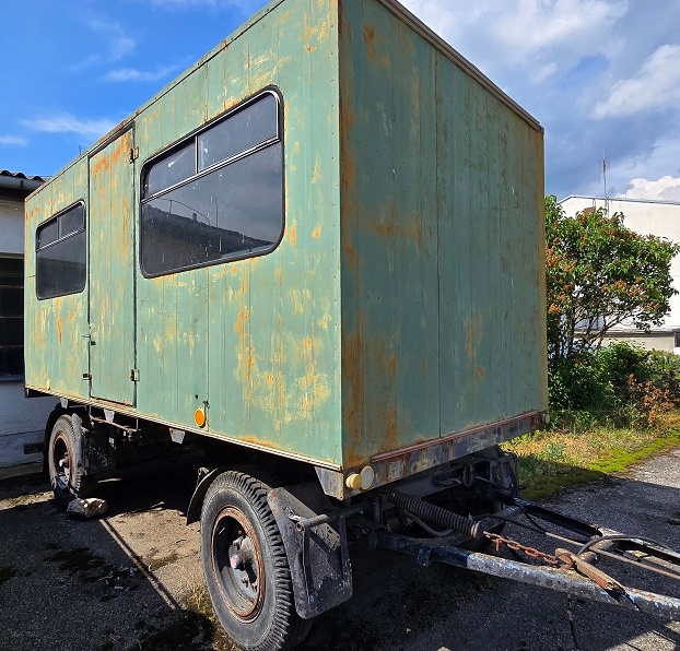 Traktorový prepravník osôb - 2