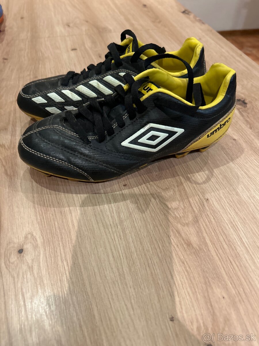 Futbalové kopačky Umbro - 2