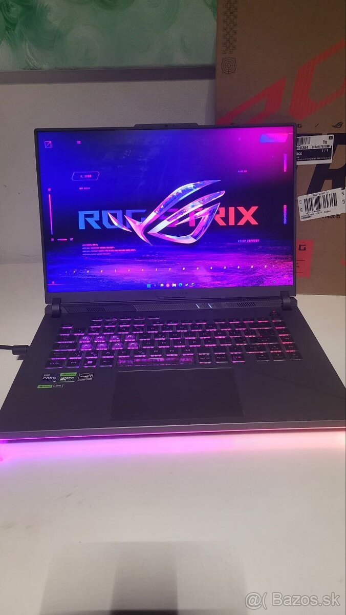 ASUS ROG strix g16 - 2
