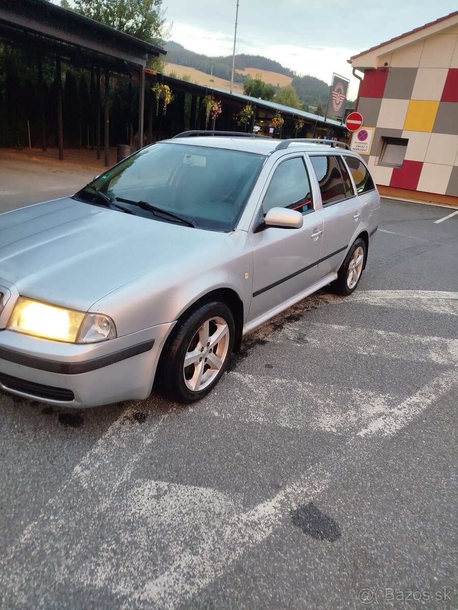 Škoda Octavia tour - 2