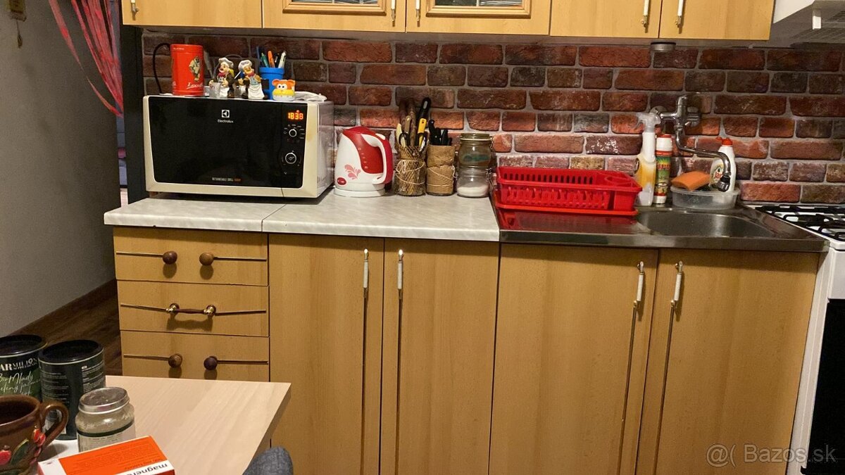 Rezervovana Kuchynska linka - 2