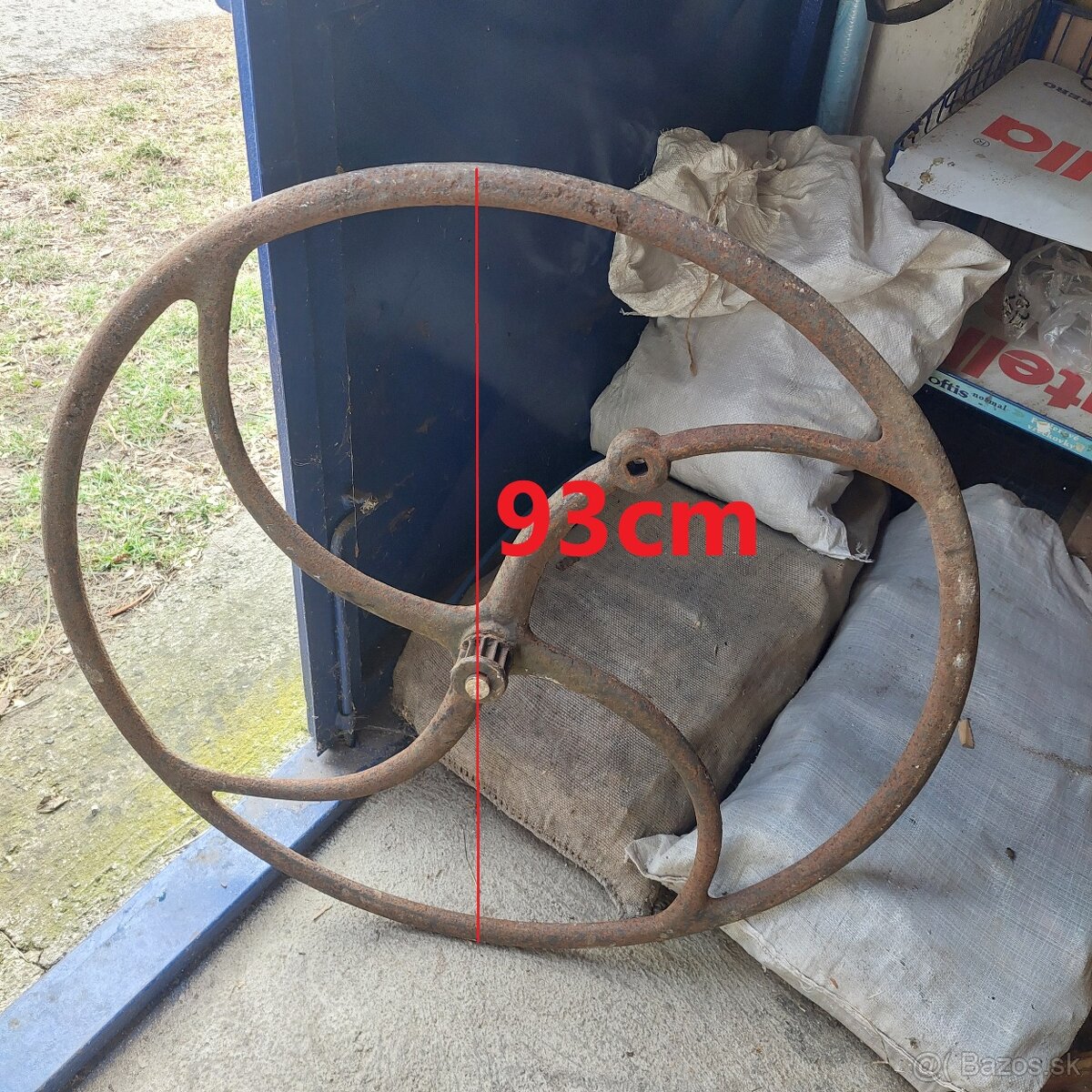 Liatinové kolesá na studňu - 2