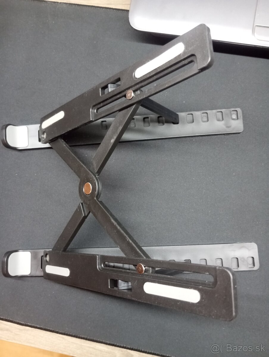 Stojan na notebook nepoužívany - 2