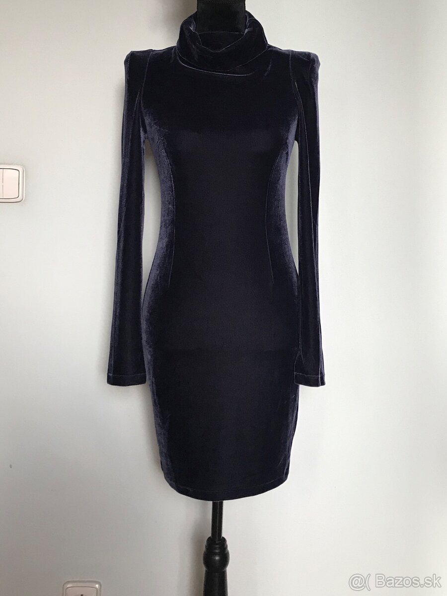 Dámske mini šaty zn. Guess - veľkosť 36 - 2