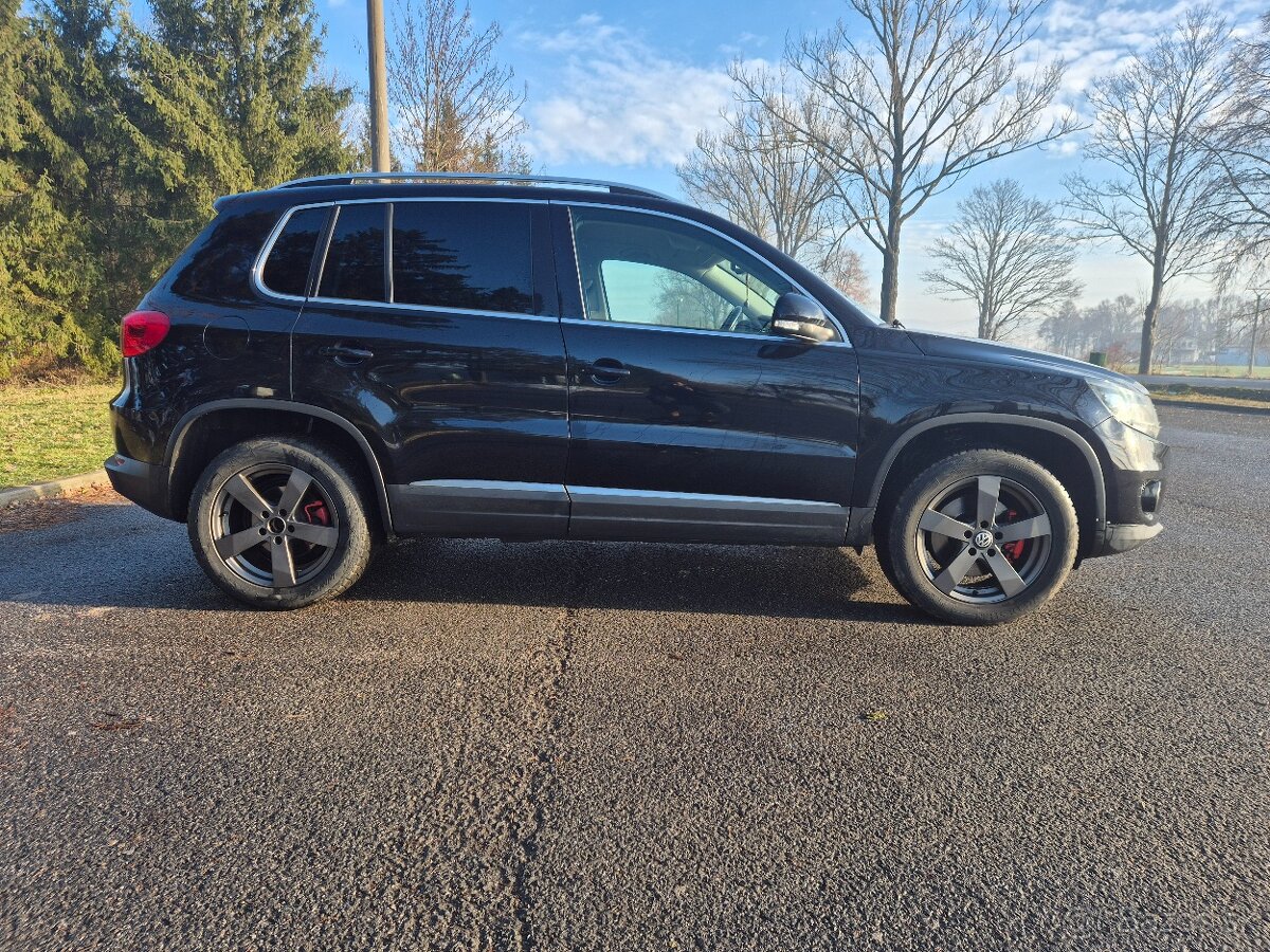 VW Tiguan 4x4 2.0 TDI 103kw Sport&Style M6 - 2
