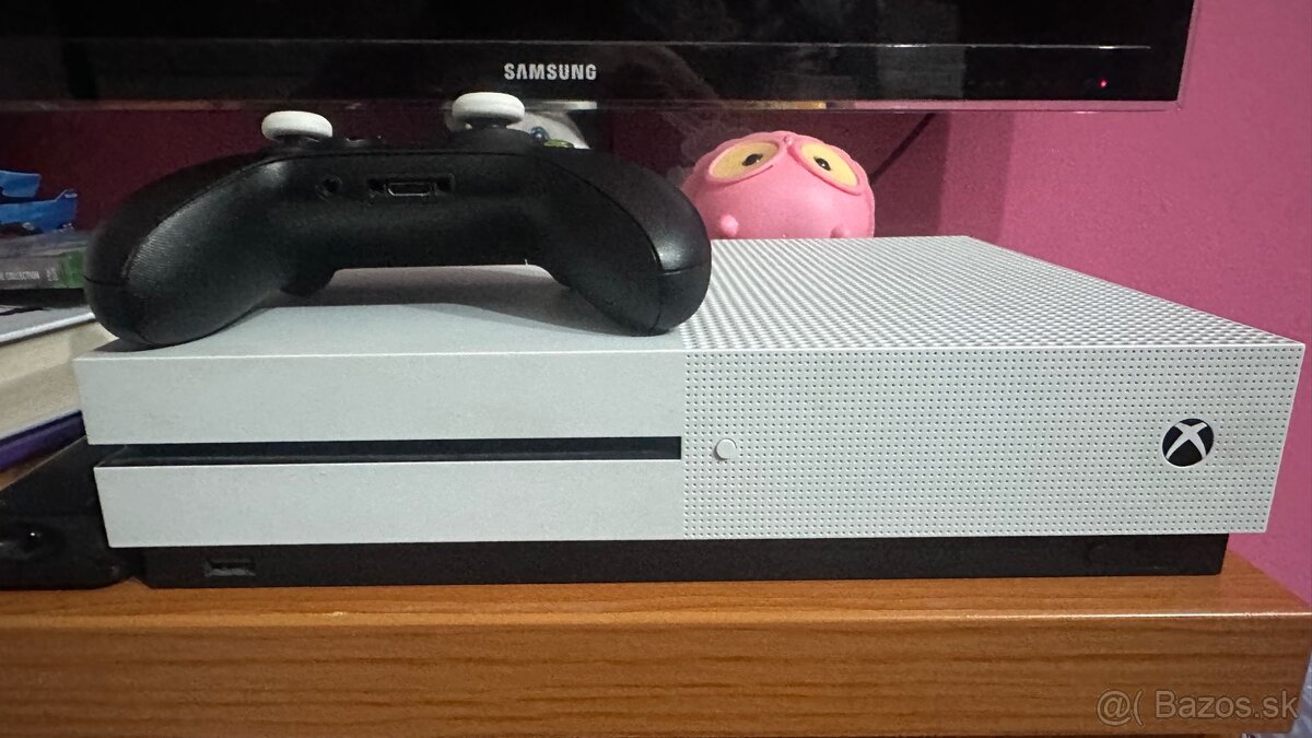 Predám xbox one S 128gb - 2