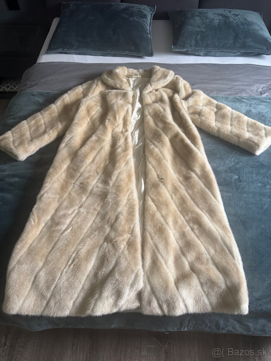 Dámsky kožuch S-M - 2