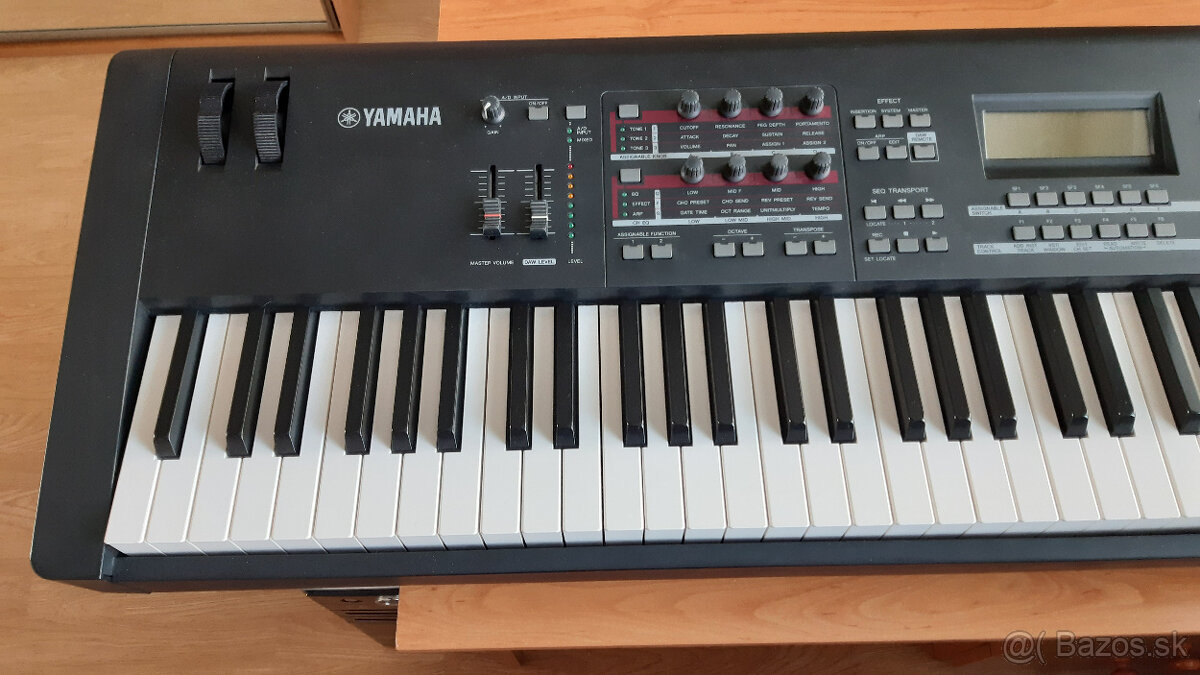 Yamaha MOX 8 - 2