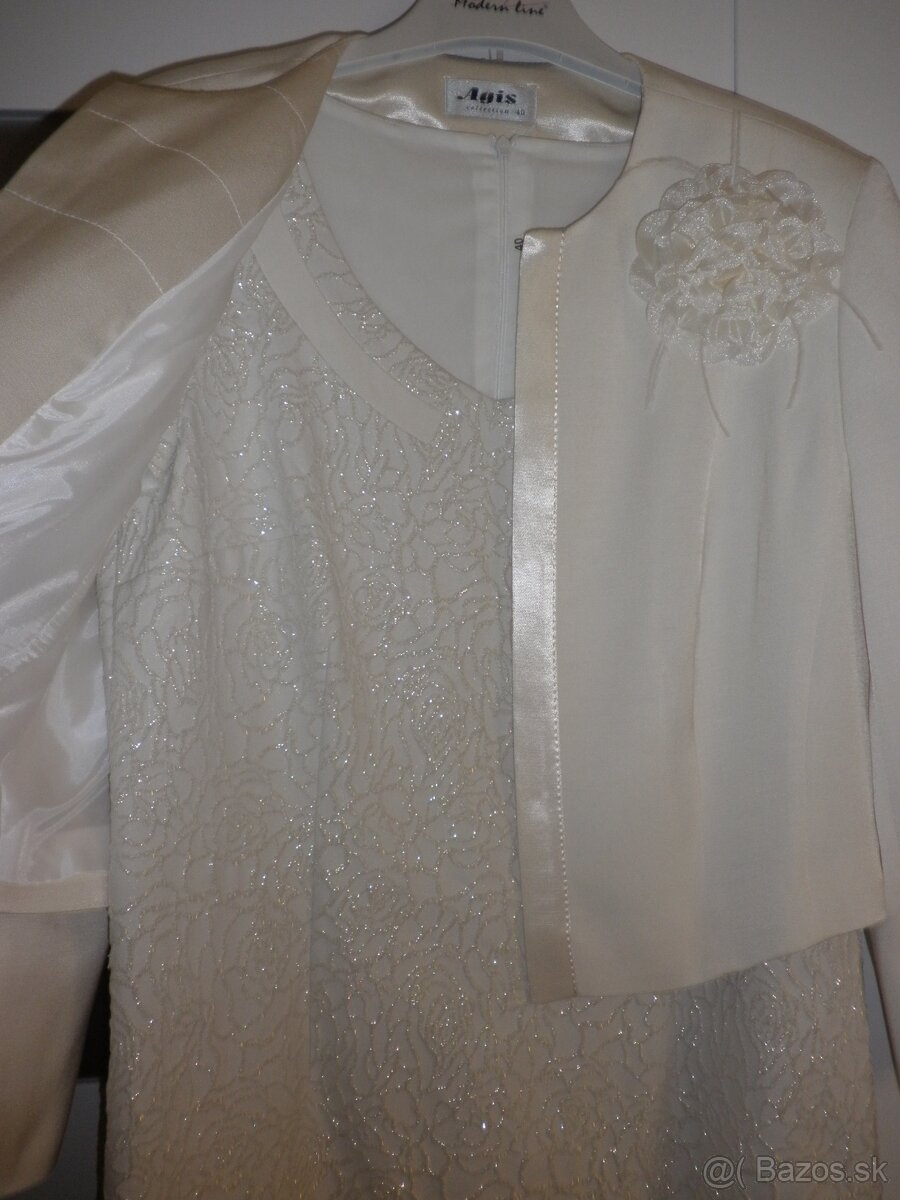 Šaty nad kolená - 2