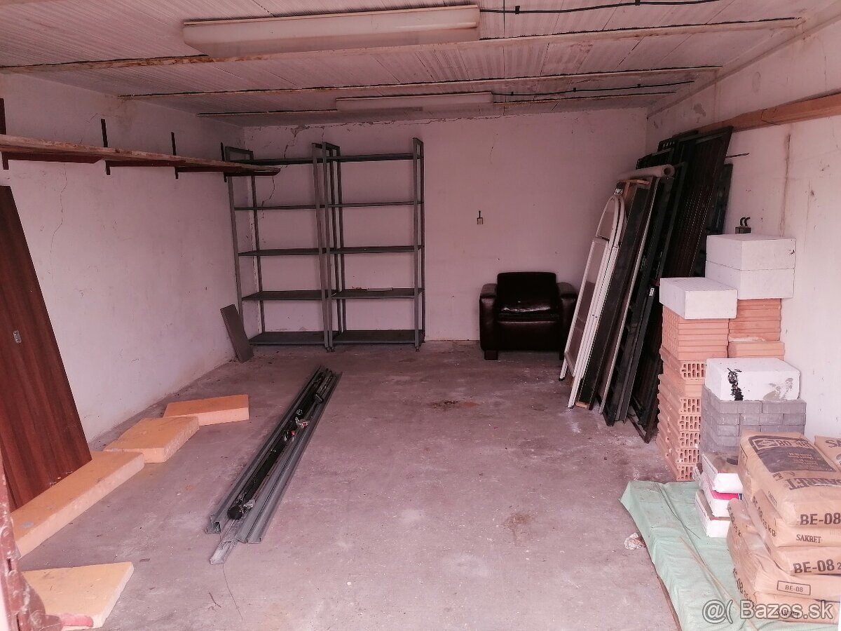 Garáž Bratislava Rušňová ulica 25m2 s pozemkom - 2