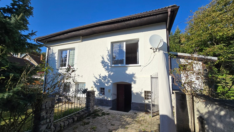 Krásny dom po kompletnej rekonštrukcii v Hronskom Beňadiku - 2