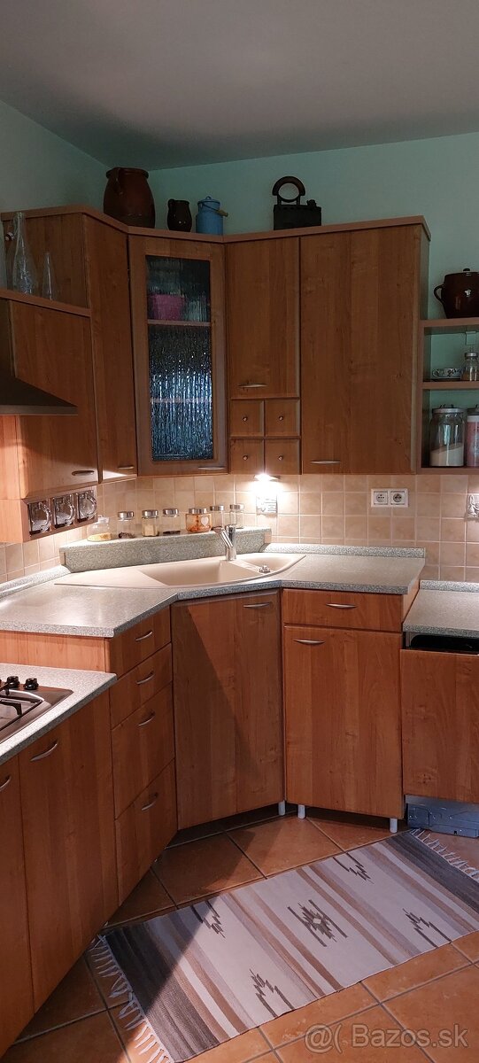 Kuchynská linka - 2