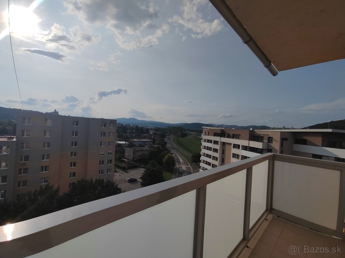 Prenajmem 1 izbový byt v Trenčíne na Sihoti - 2