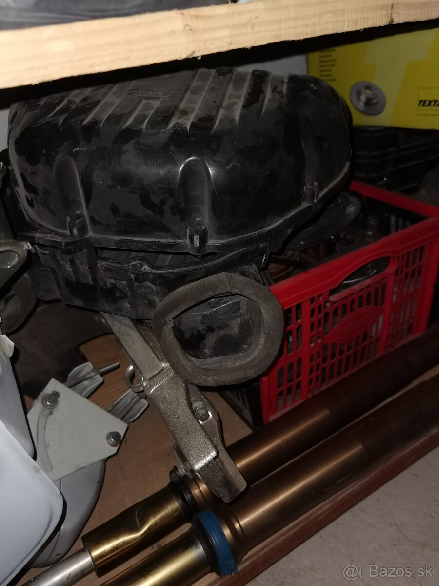 Gsxr 1000 k1, 2 yzf R1, cbr 1000 rr 2008 cbr 600 rr 2007 - 2