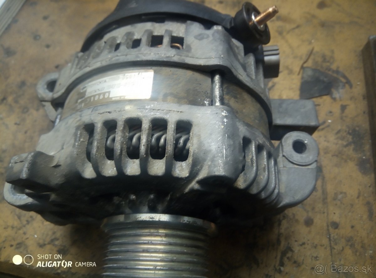 Alternátor Toyota - 2