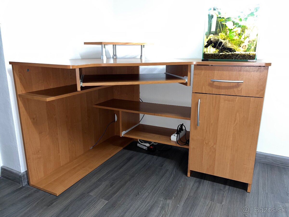 Rohový písací stôl - 2