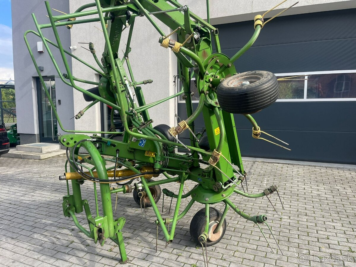 Obraceč sena , píce KRONE KW 7.70 - 2