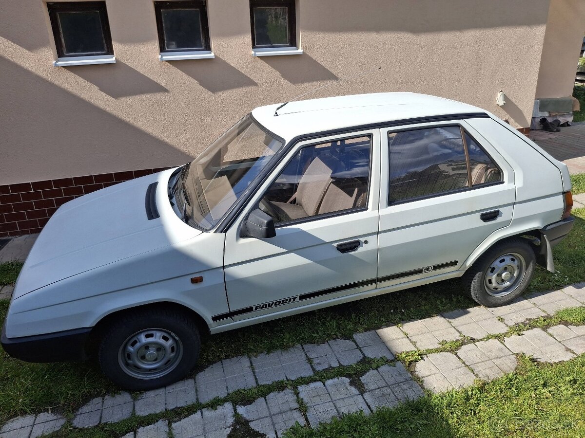 Škoda Favorit - 2