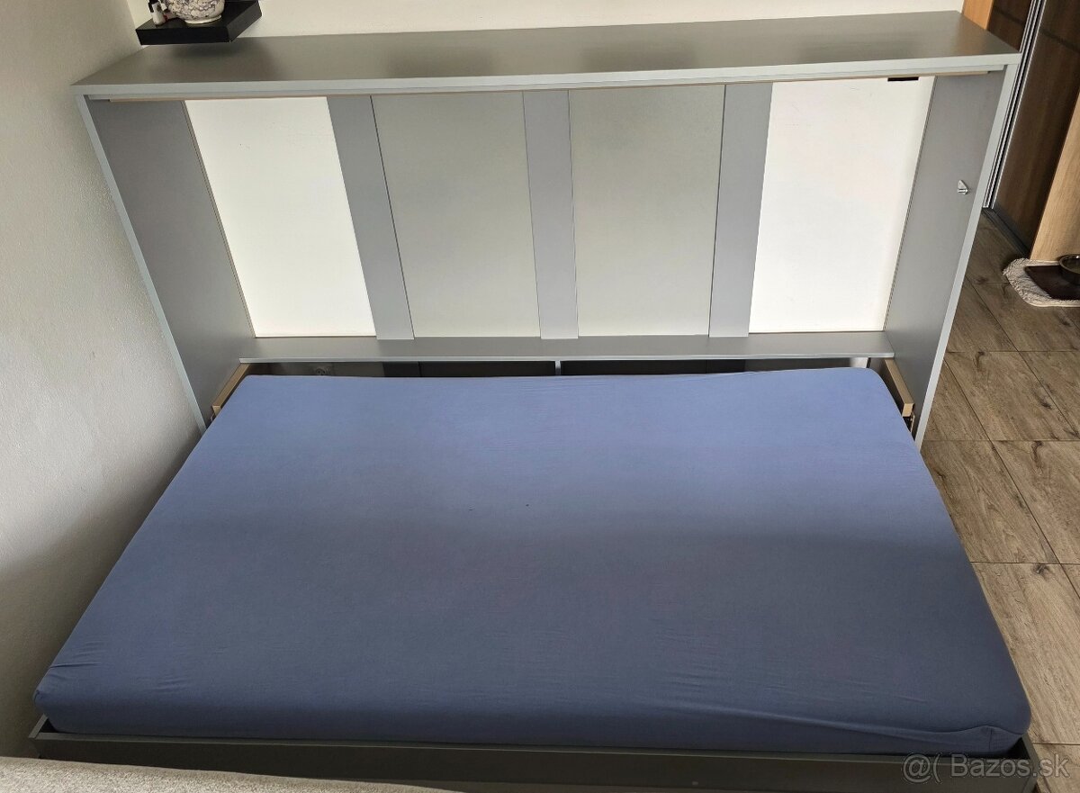 Vyklápacia posteľ. - 2