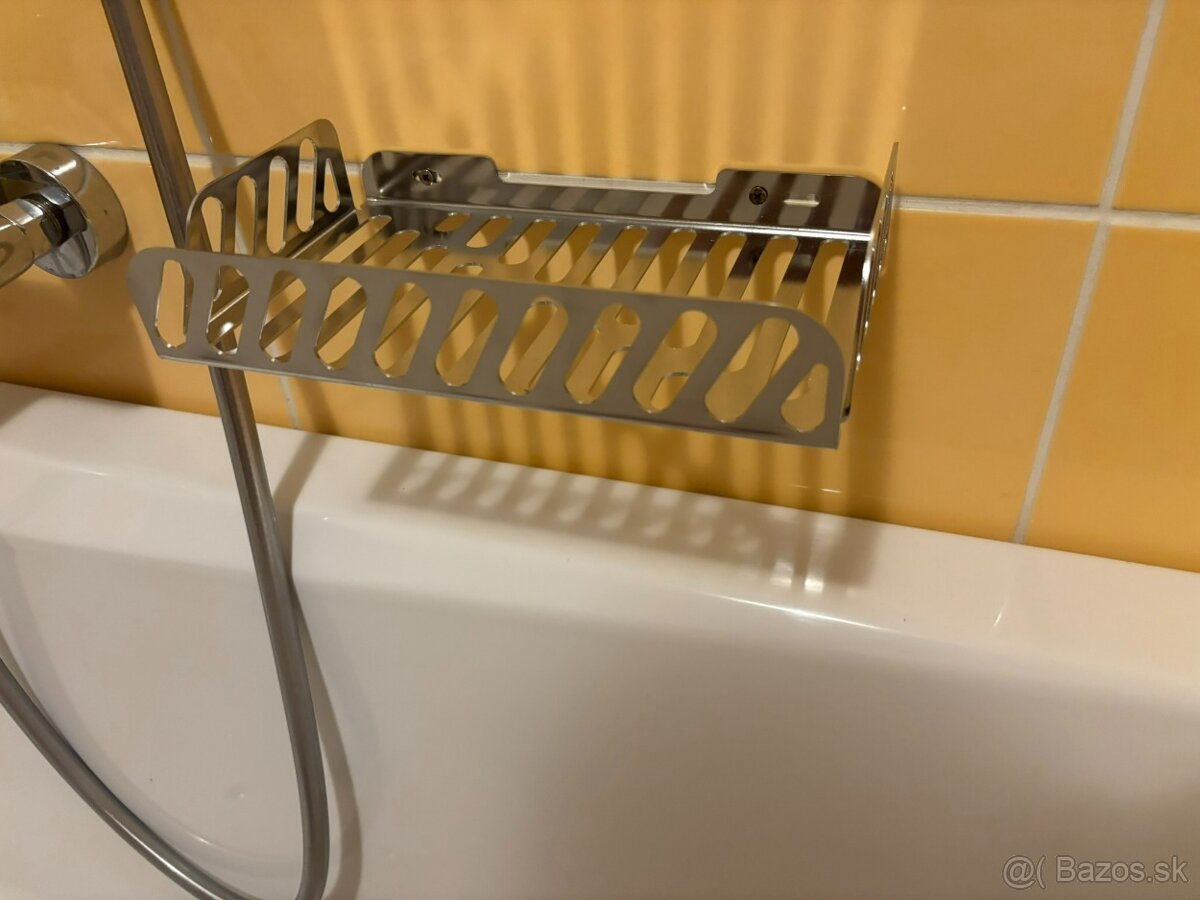 Police NEREZ do kúpeľne - 2