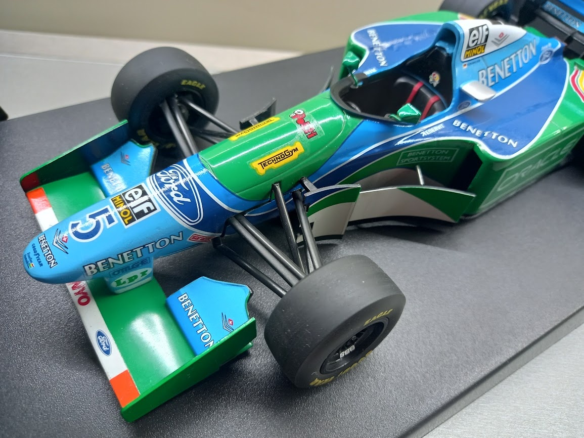 F1 BENETTON FORD B194 GP ANGLIE 1994 SCHUMACHER 1:18 - 2