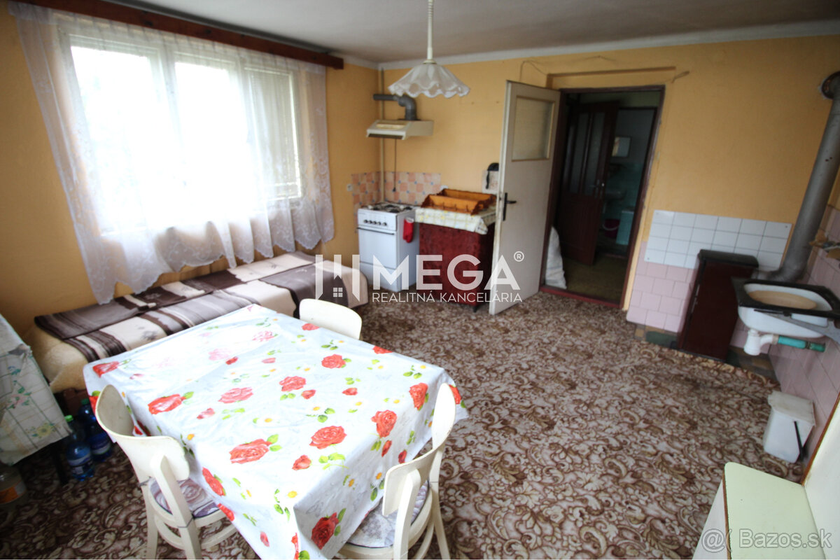 Znížená cena - pôvodný rodinný dom Dlhé nad Cirochou - 2