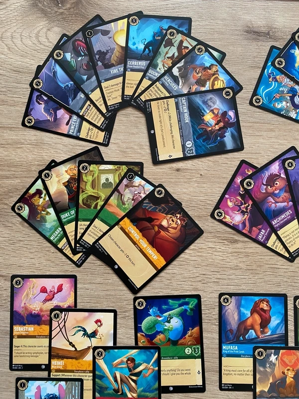 Disney Lorcana kartičky 60 ks + Pokémon podložka - 2