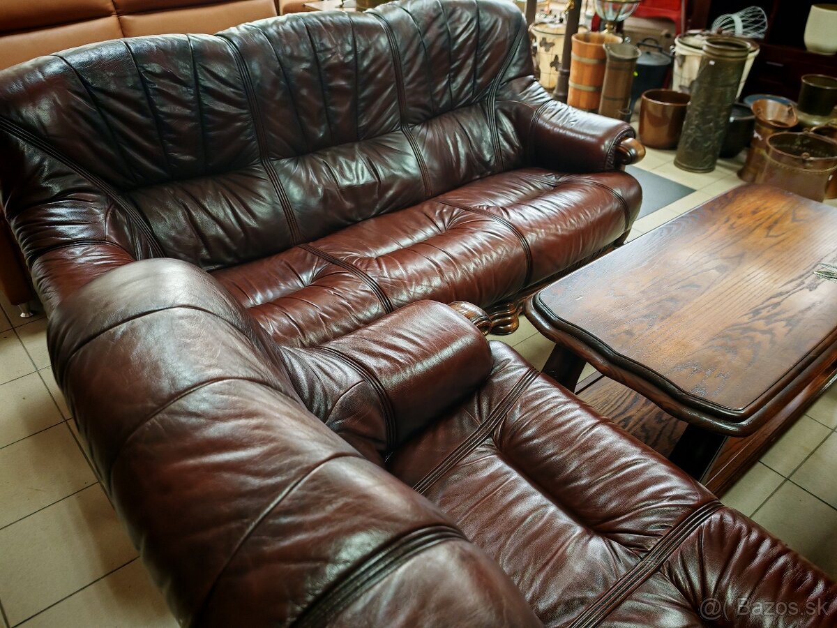 Sedačka v hrubej kvalitnej koži , top stav ako nové - 2