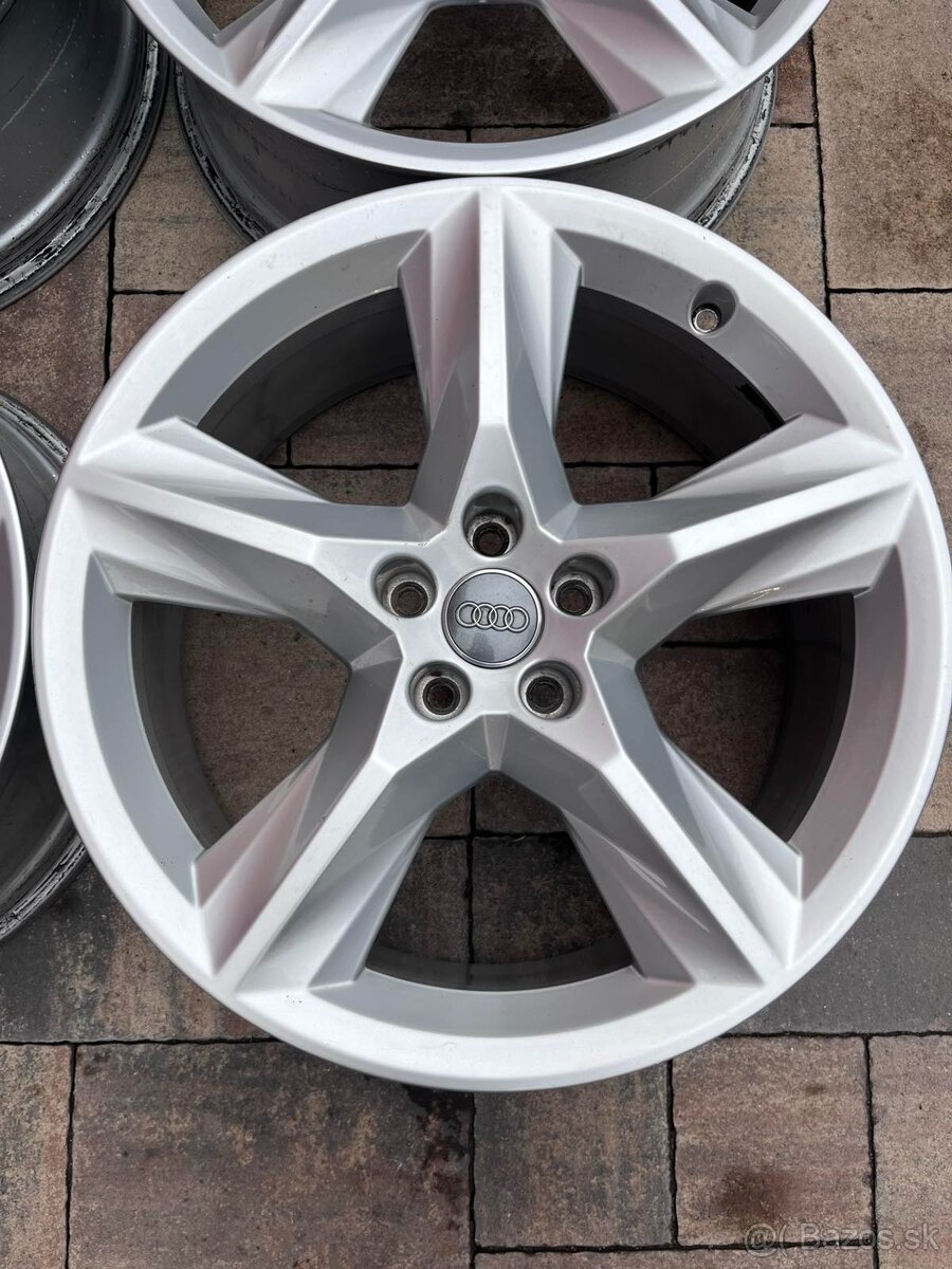 Predám org.hlinikové disky Audi/Vw---8Jx19-ET-28--5x112 - 2